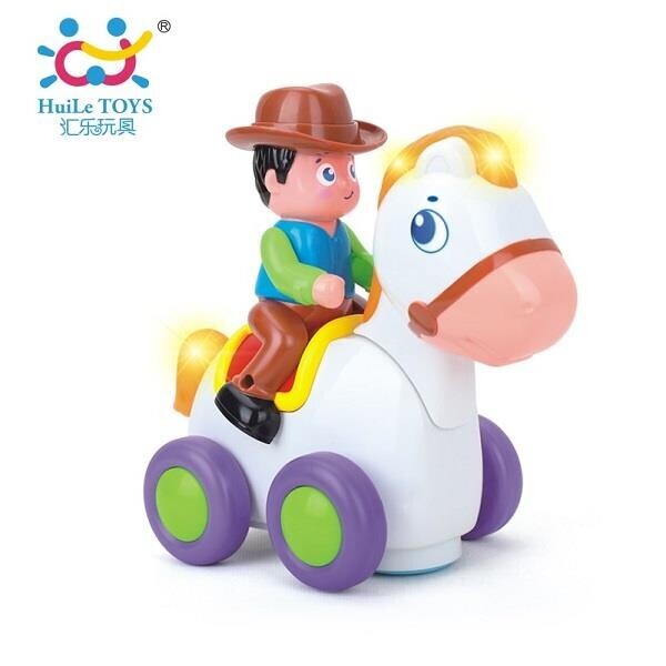 

Игрушка Huile Toys Ковбой на веселой лошади (838A)