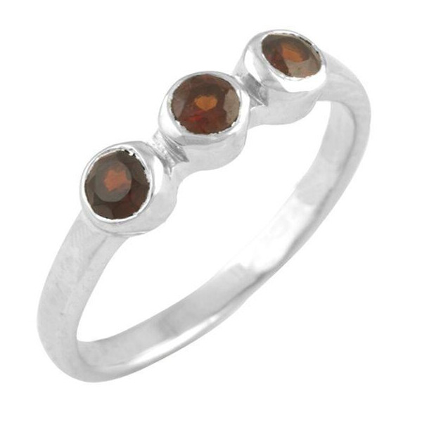 

Серебряное кольцо GS с натуральным гранатом (0863870) 17 размер