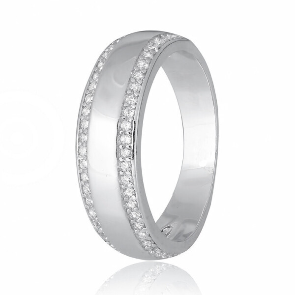 

Серебряное кольцо с фианитом GS КК2Ф/233 - 17,4