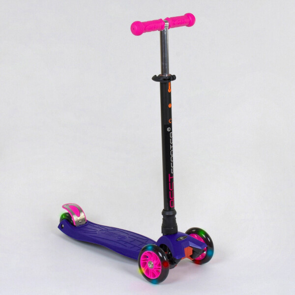 

Самокат трехколесный Best Scooter Maxi 466-113 / А 24089 Фиолетовый, светяшиеся колеса