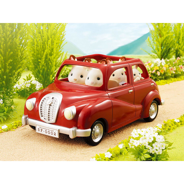 

Набор Sylvanian Families Семейный автомобиль красный (5270)