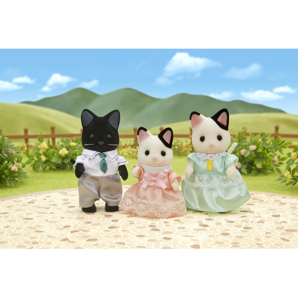 

Игровой набор Sylvanian Families Семья Котов в смокинге (5306)