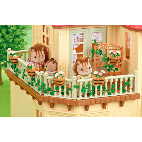 

Игровой набор Sylvanian Families Садовый декор (5224)