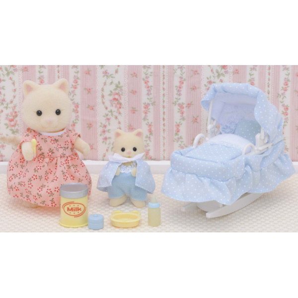 

Игровой набор Sylvanian Families Новорожденный (4333)