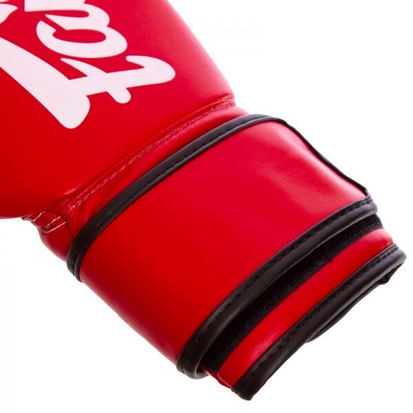 

Перчатки Fairtex BGV14 Красный 16oz
