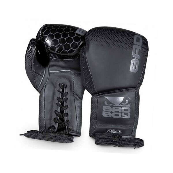 

Боксерские перчатки Bad Boy Legacy 2.0 Lace Up 10oz Черный (37339001)