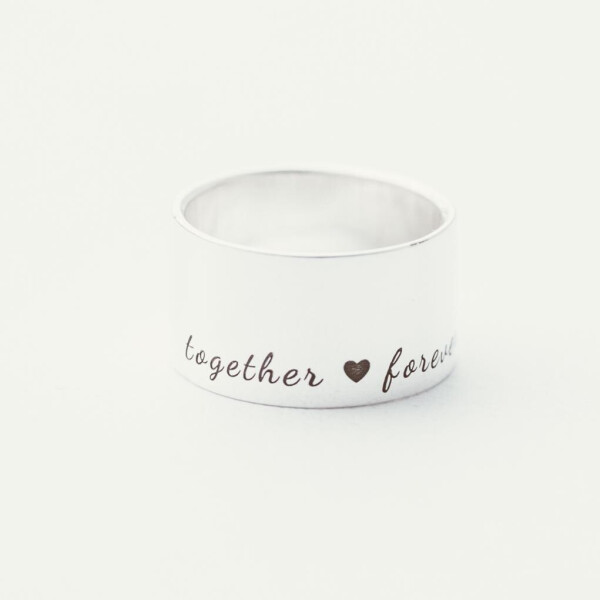 

Серебряное кольцо GS с гравировкой GS "Together forever"
