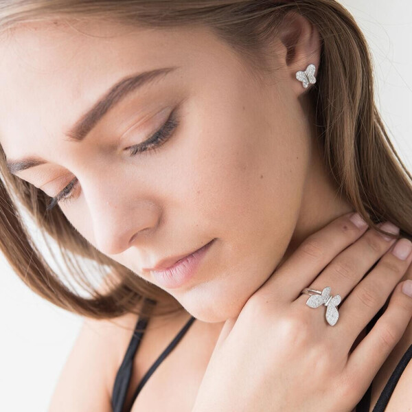 

Серебряное кольцо GS "Бабочка" с фианитами