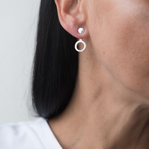 

Серебряные серьги-пусеты GS "Оригинальность"