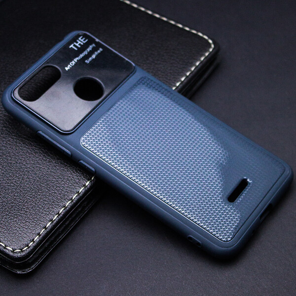 

TPU чехол Glossy Half для Xiaomi Redmi 6 Синий (87520)