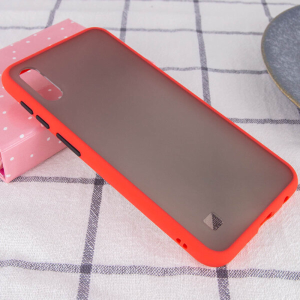 

TPU+PC чехол Color Buttons для Samsung Galaxy A10 (A105F) Красный (114165)