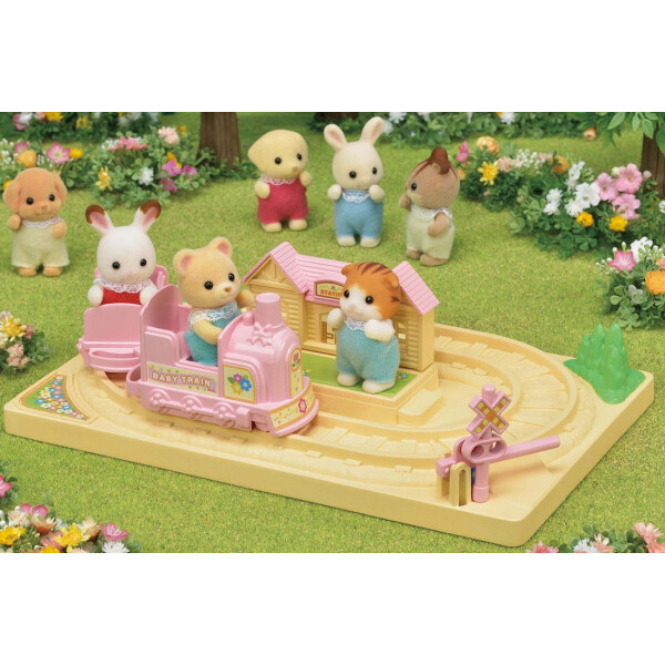 

Игровой набор Sylvanian Families Железная дорога для малышей (5320)