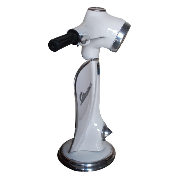 

Настольная лампа RGE Vespa Lamp Белая (118000)
