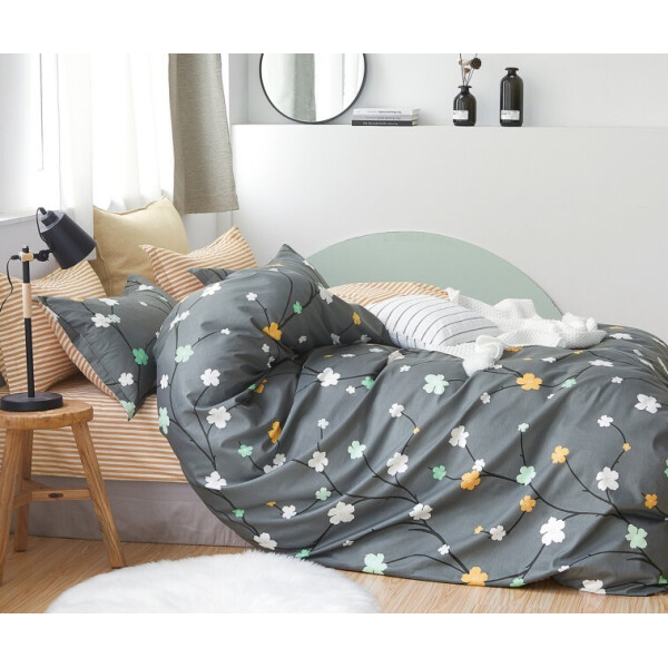 

Постельное белье CottonTwill Сатин Весна, цветочки на сером 1.5-спальный 145x215 см