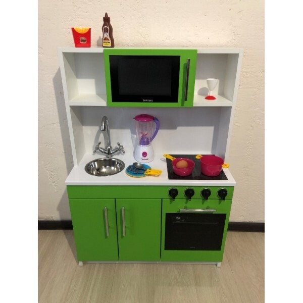 

Игровой набор VHRD Детская кухня с плитой, раковиной, духовкой и микроволновой печью Зеленый (VD005)