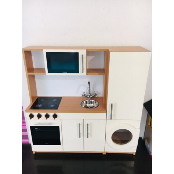 

Игровой набор VHRD Детская кухня Большая с плитой, раковиной, духовкой и микроволновой печью и холодильником Кремовый (VD013)