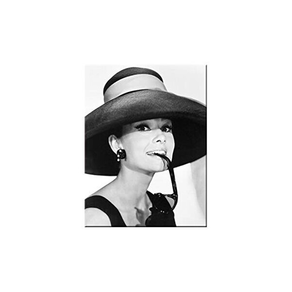 

Магнит "Breakfast at Tiffany's - Audrey - Hat & Glasses"