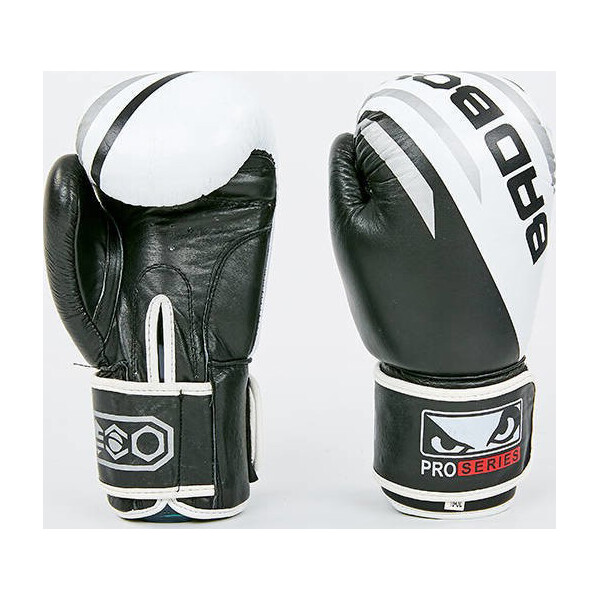 

Перчатки боксерские кожаные BAD BOY MA-6739-BKW черный-белый вес 12oz