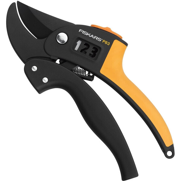 

Секатор Fiskars PowerStep P83 с храповым механизмом (1000575)
