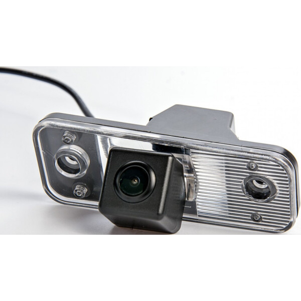 

Парковочная камера Fighter CS-HCCD+FM-79 (Hyundai)