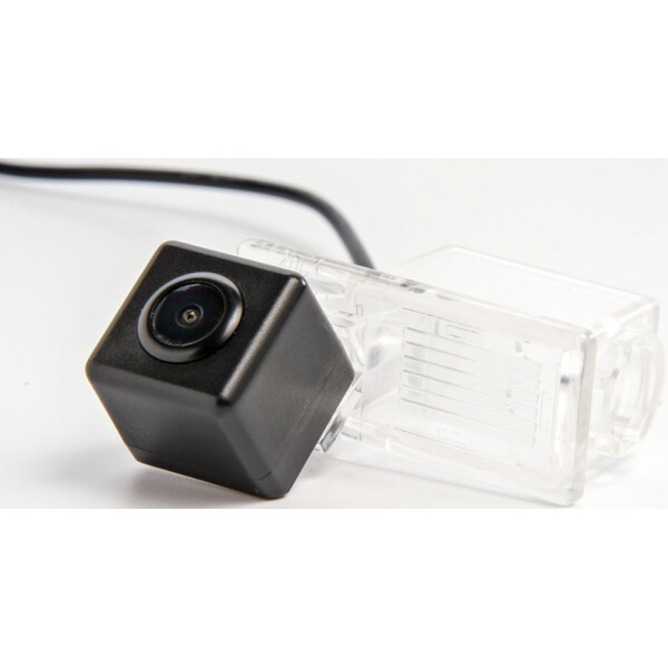 

Парковочная камера Fighter CS-HCCD+FM-98 (Geely)