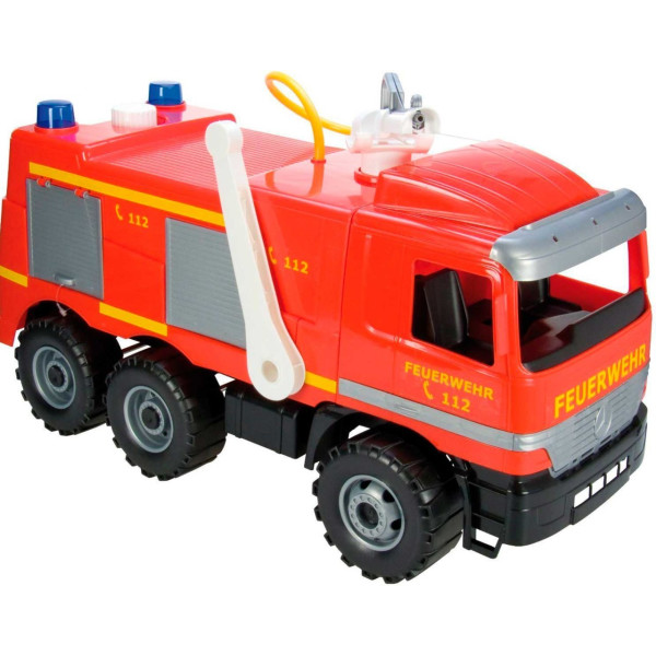 

Lena — Пожарная машина Mercedes (2028)