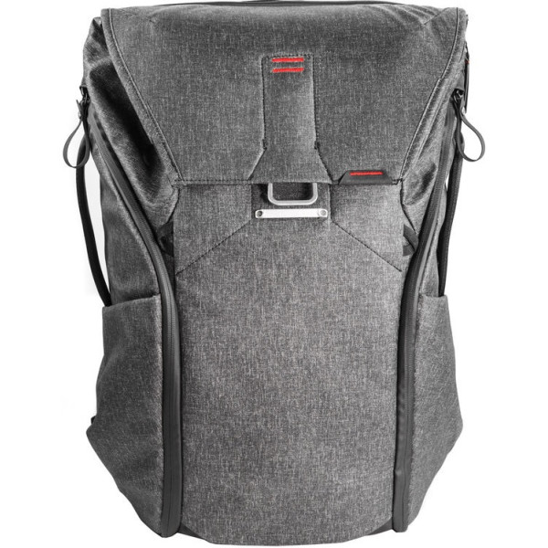 

Peak Design Everyday Backpack 30L, Charcoal (BB-30-BL-1)