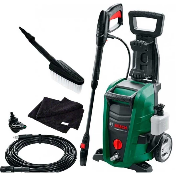 

Минимойка Bosch UniversalAquatak 135 Carwash-Set с набором для мойки авто