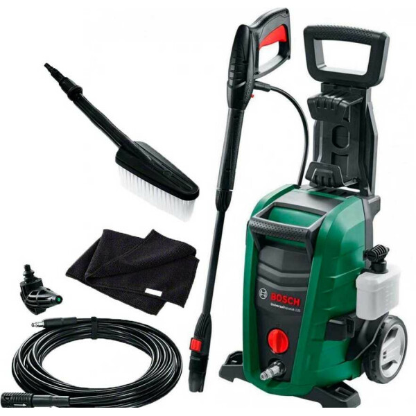 

Минимойка Bosch UniversalAquatak 130 Carwash-Set с набором для мойки авто