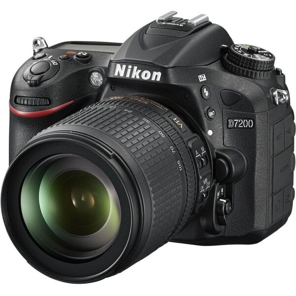 

Nikon D7200 kit (18-105mm VR)