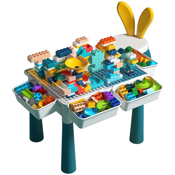 

Игровой столик - трансформер со стульчиком + конструктор Brick Building Blocks