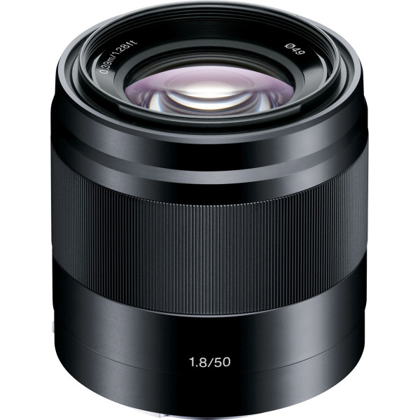 

Sony E 50mm f/1.8 OSS Black (SEL50F18B.AE)