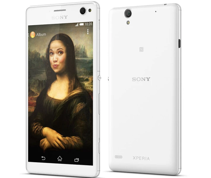 Фото - смартфон и мобильный телефон Смартфон Sony Xperia C4 Dual (White)