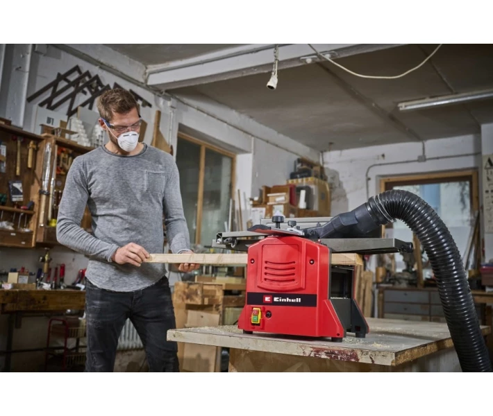 Фото - фуговально-рейсмусовый станок Фуговально-рейсмусовый станок Einhell TC-SP 204/2 1500Вт 204мм 6м/мин 23.9кг (4419952)