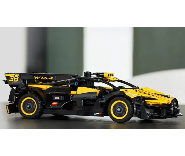 Фото - детский конструктор Конструктор LEGO® Technic Bugatti Bolide (42151)