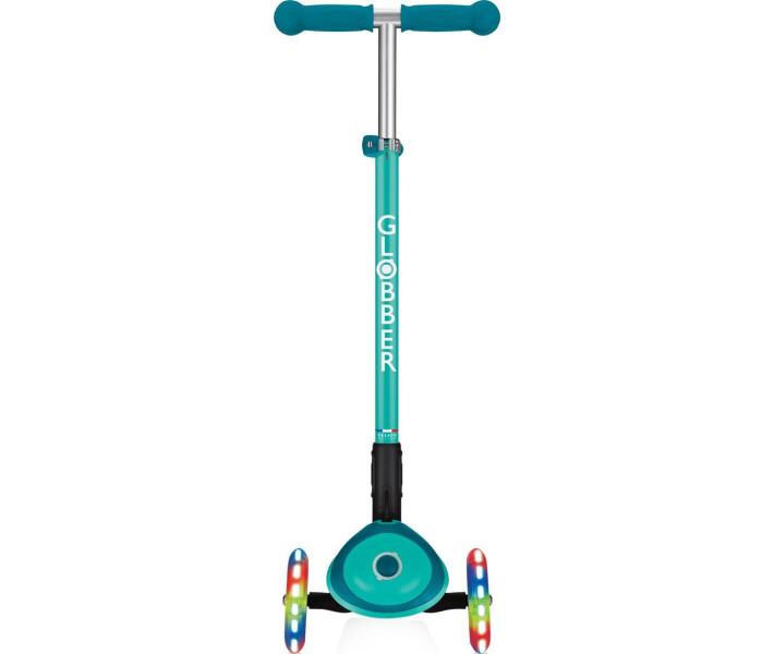 Фото - самоката Самокат GLOBBER серии PRIMO FOLDABLE PLUS LIGHTS, зеленый (439-107)