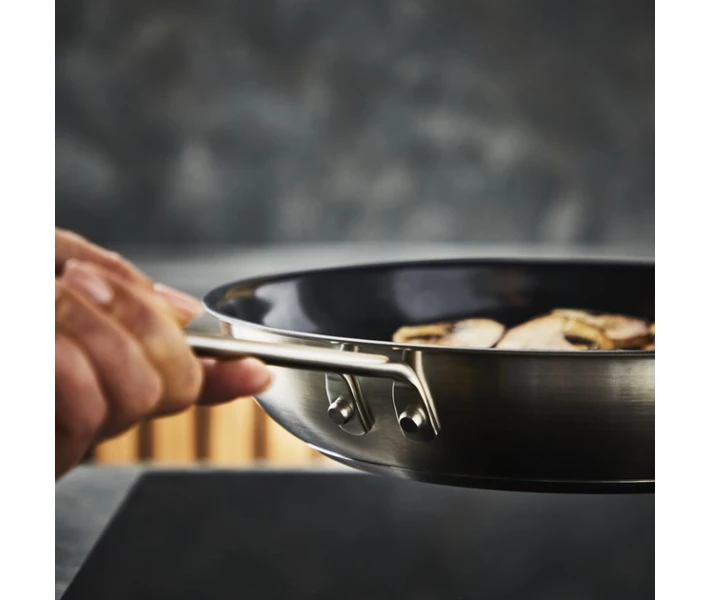 Фото - сковороду Сковорода Tefal Nordica, 20см, нержавеющая сталь (H8710255)