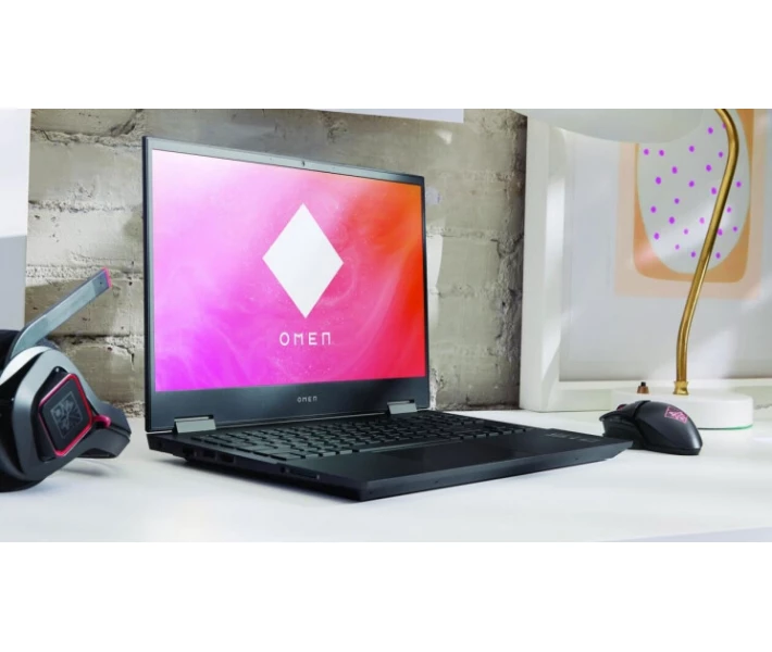 Фото - ноутбук HP OMEN 15-en0010ua (2X1U9EA)