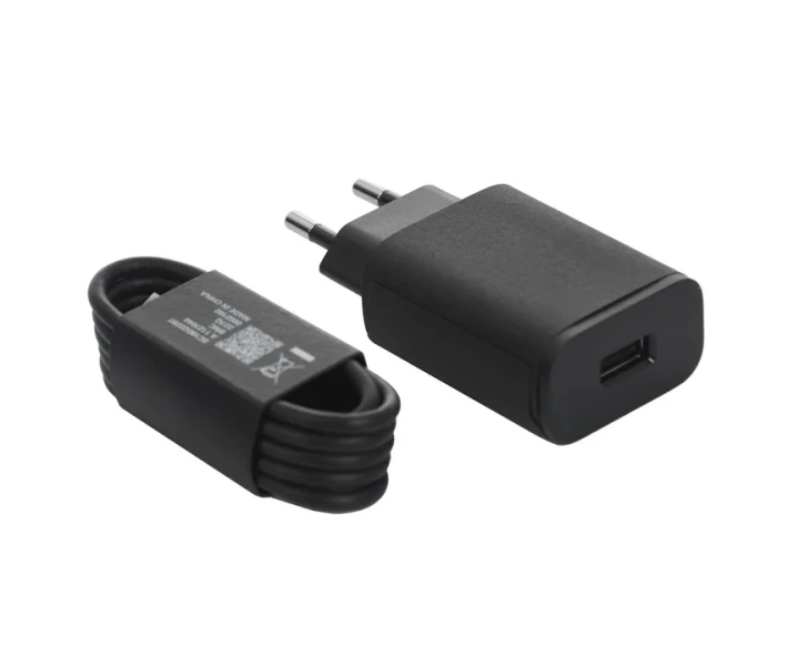 Фото - зарядное устройство для телефона и планшета Зарядное устройство MOTOROLA 20W USB-A + кабель 1m USB-C (SJMC202-C) черный