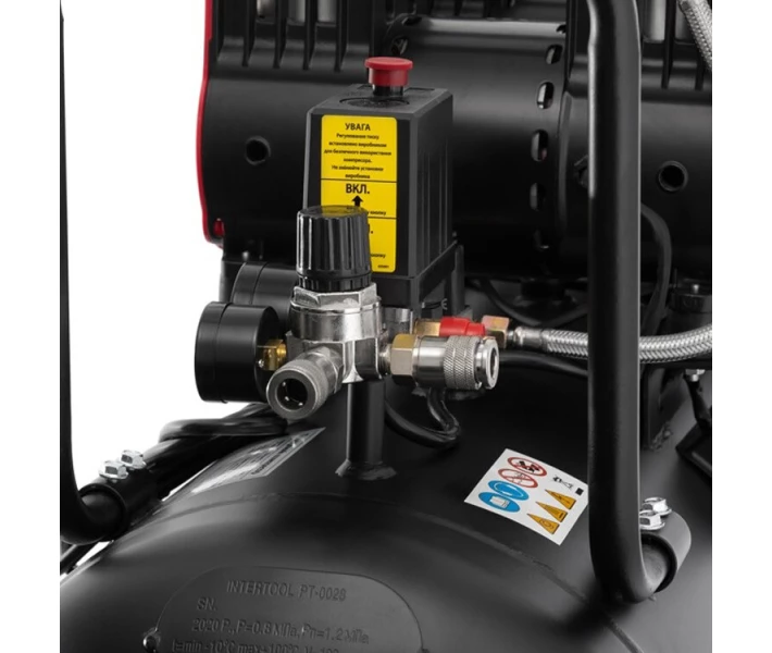 Фото - компрессор Компрессор INTERTOOL PT-0028