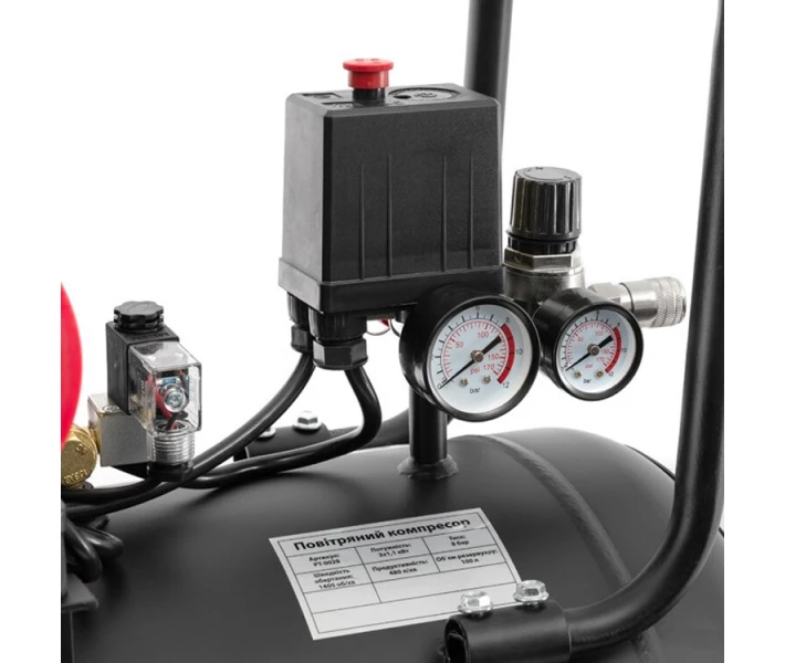 Фото - компрессор Компрессор INTERTOOL PT-0028