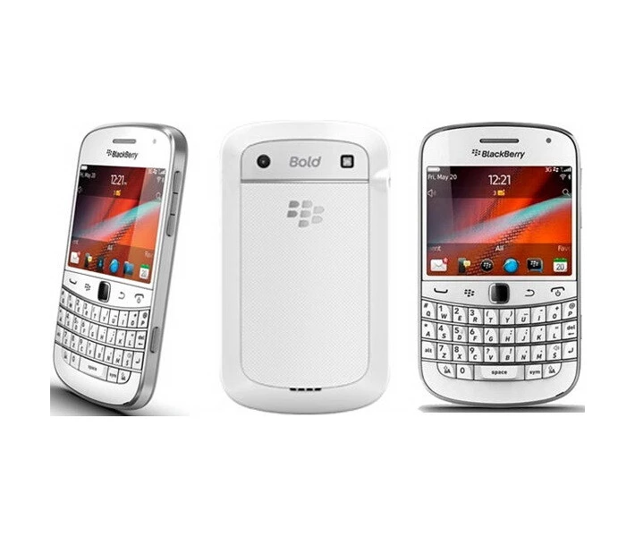 スマートフォン本体 BlackBerry Bold 9900 White 20120801152721_960_.jpg
