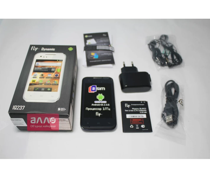 Фото - смартфон и мобильный телефон Fly IQ237 Dynamic Black