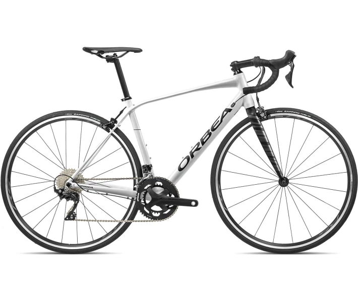 Фото - велосипед и аксессуар Велосипед Orbea Avant H30 47 2021 White (Gloss) / Black (Matte) (L10147GA)