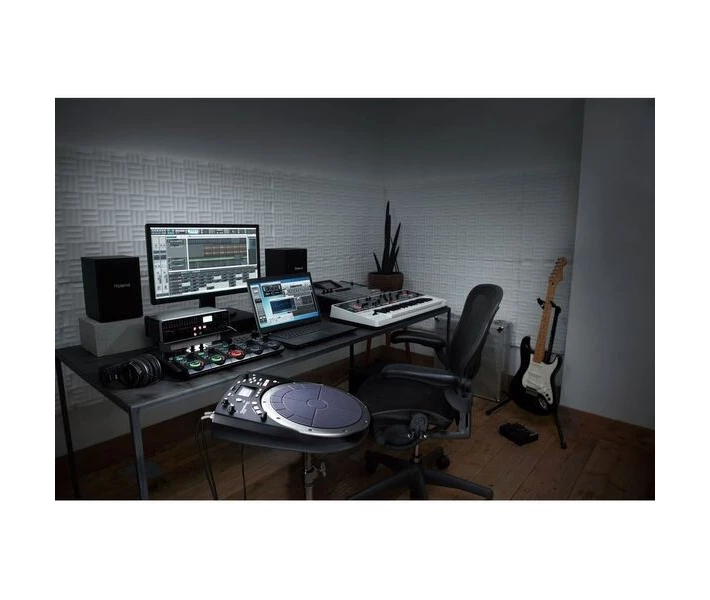 Фото - электронную ударную установку Электронная перкуссия Roland HandSonic HPD-20
