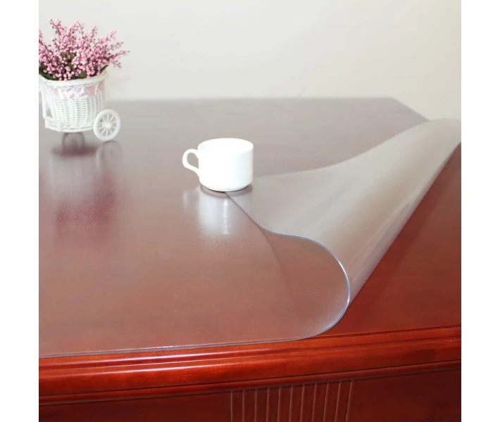 Фото - скатерть и салфетку Силиконовая скатерть Мягкое стекло Soft Glass Покрытие для мебели 3.4х1.0м (толщина 1.0мм) Матовая (1502434)