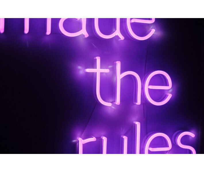 Фото - светодиодную вывеску Неоновая светодиодная вывеска neon led Who made the rules 67х59 см