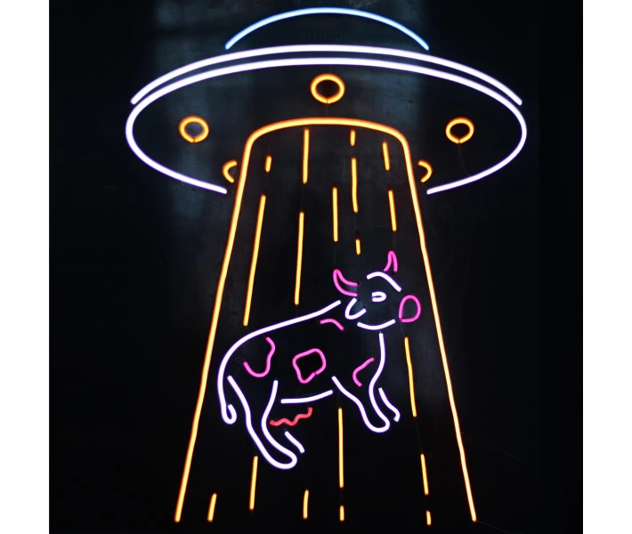 Фото - светодиодную вывеску Неоновая светодиодная вывеска neon led НЛО и корова 110x85