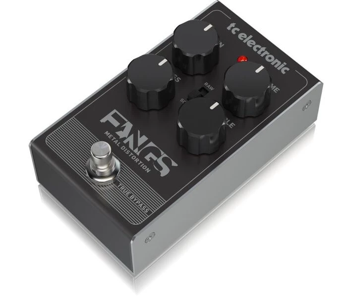 Фото - педаль эффектов Педаль эффектов TC Electronic Fangs Metal Distortion