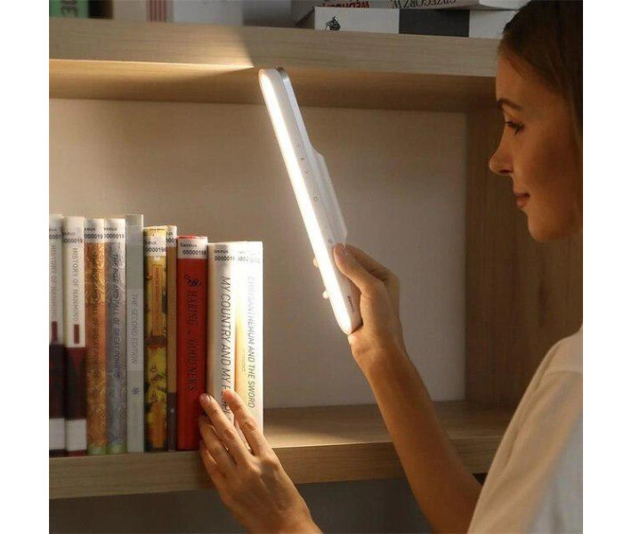 Фото - настольную лампу Лампа аккумуляторная магнитная Baseus Magnetic Charging Desk Lamp PRO 5W 1800 mAh Белый
